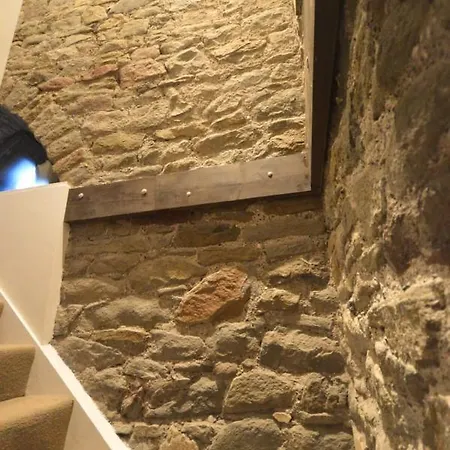 Grade Ii Listed Converted Church Tower - 6 Person Semesterbostad *